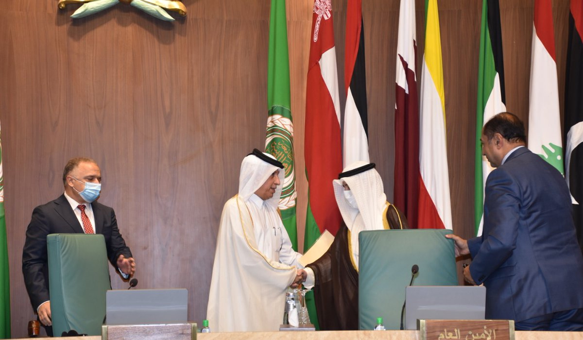 Qatar Hands Over Presidency of Arab League Council at Ministerial-Level to Kuwait